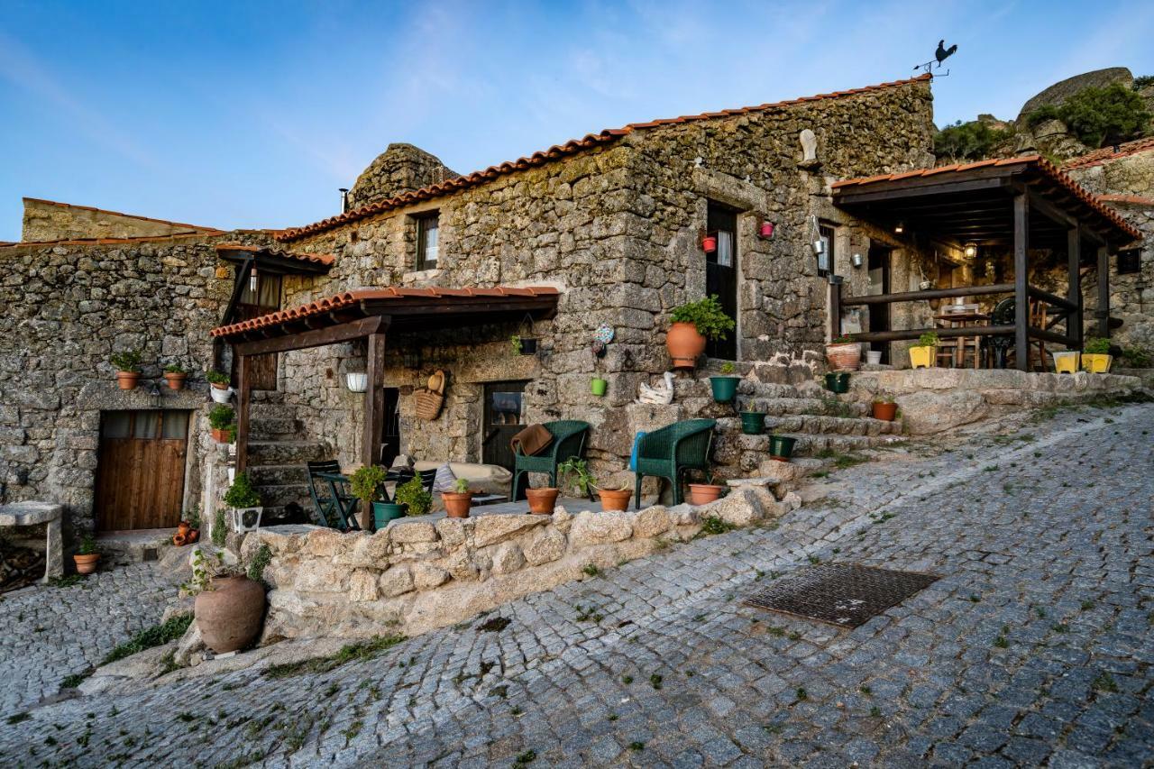 Hotel Old House Monsanto Exterior foto
